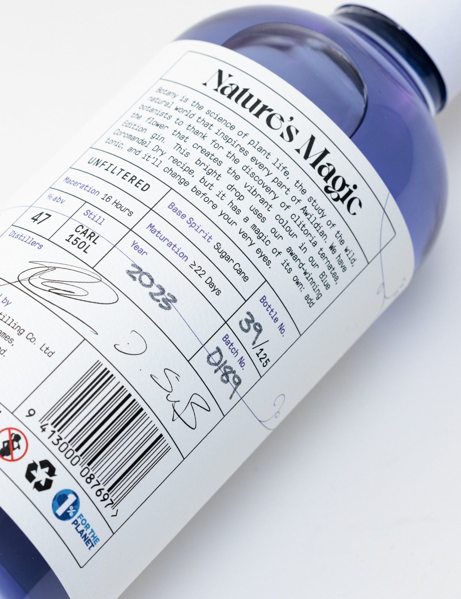 Contemporary colour changing gin label details