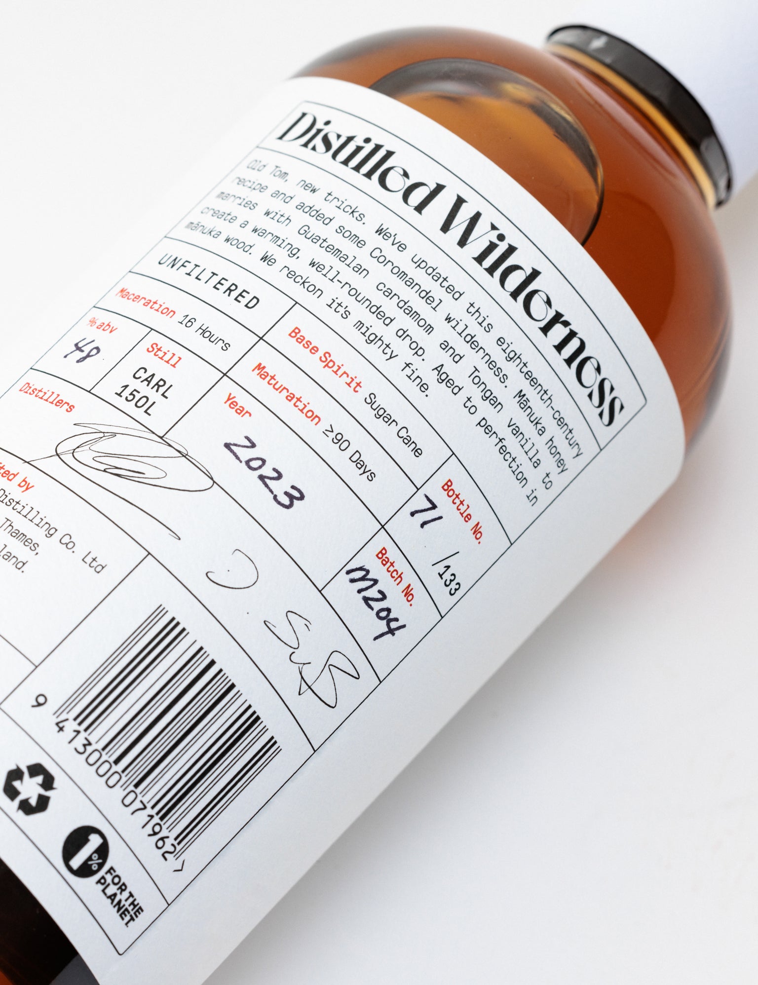 awildian manuka honey gin label details